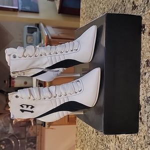 Fenty Puma Booties US 9